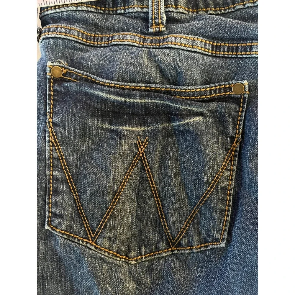 Wrangler Retro 38x30 (38x29) Jeans Mens Medium Wash Slim Straight Leg  10WLT88BZ